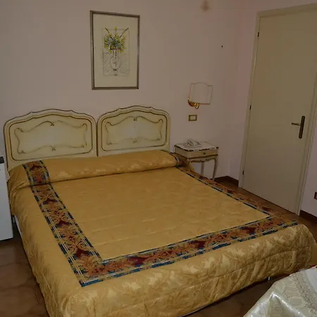 سيرينا فندق 3*